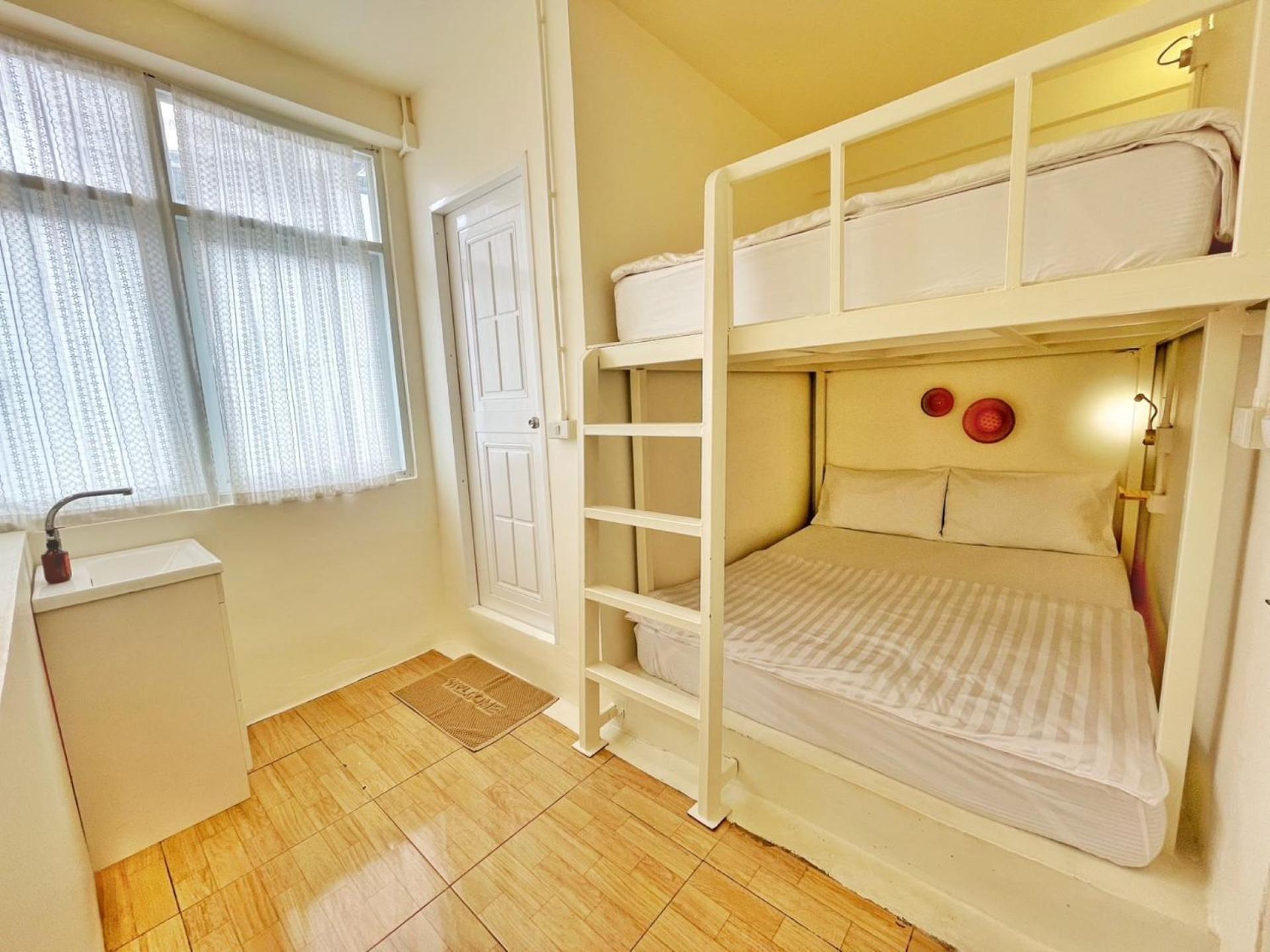 Purr Hostel Phuket Екстериор снимка